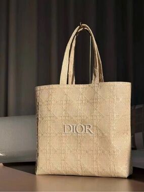 NWT Dior Beauty Beige Woven Diamond Pattern Large Tote Bag Beach Straw Woven Bag
